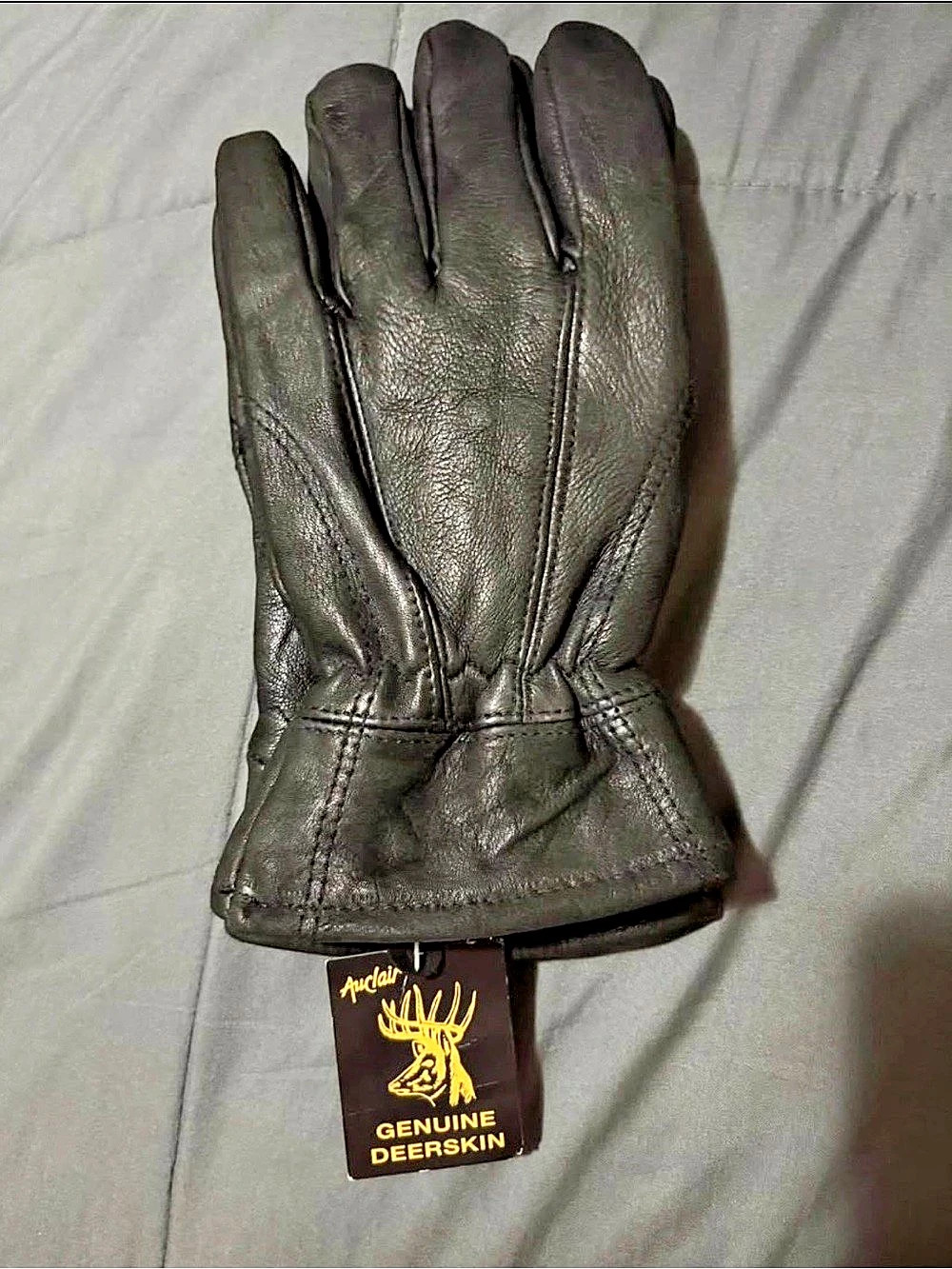Auclair Deerskin Assembled Deerskin Gloves in Black NWT